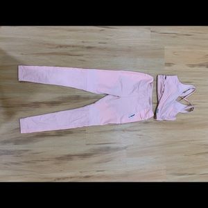 Blush Nude Gym Shark TOP: MEDIUM BOTTOMS: SMALL